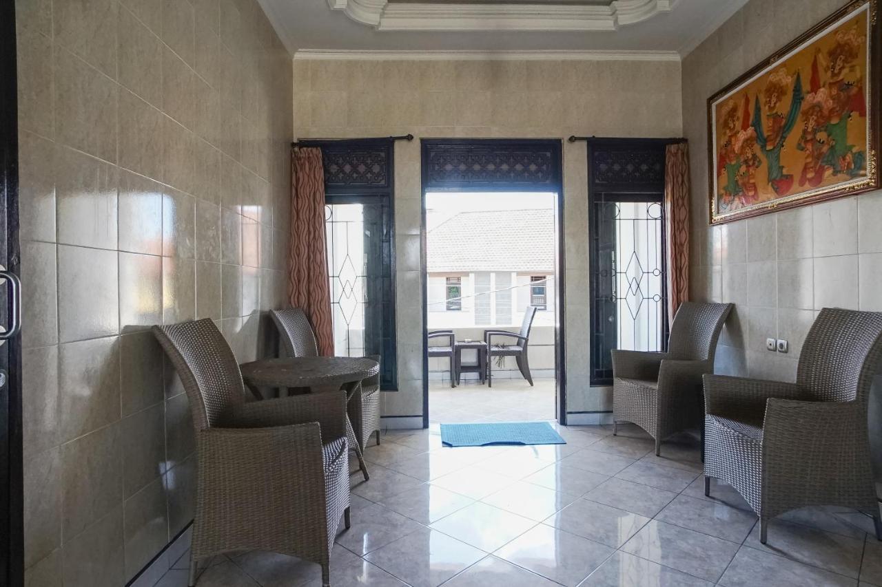 Denays Guesthouse Jimbaran 外观 照片