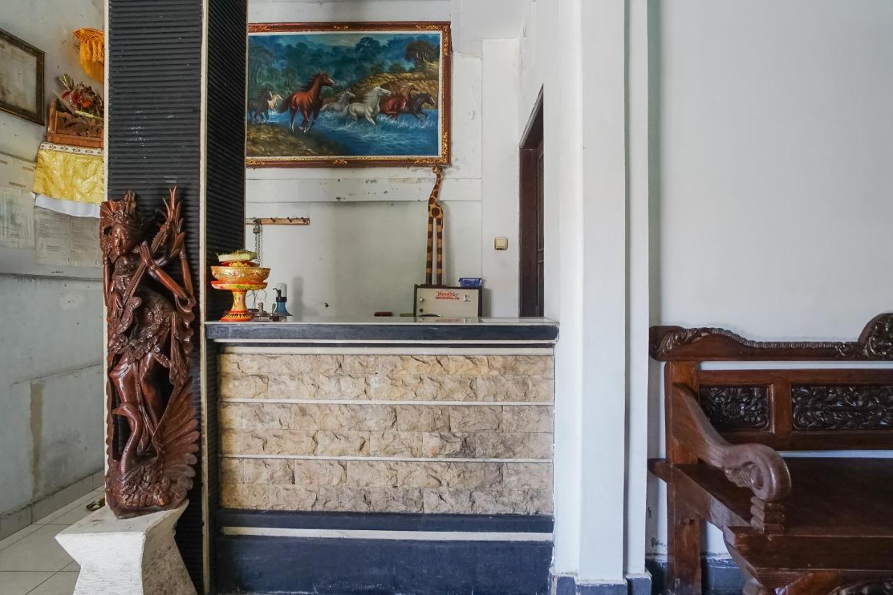 Denays Guesthouse Jimbaran 外观 照片