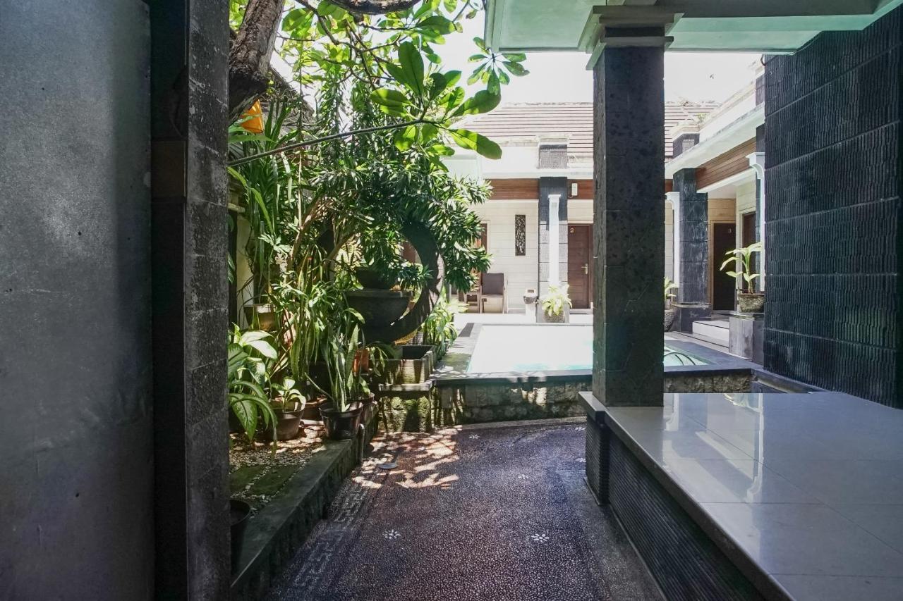 Denays Guesthouse Jimbaran 外观 照片